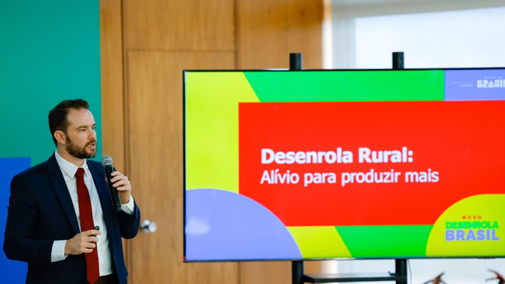lula-assina-mp-do-novo-desenrola-para-recuperacao-financeira-de-endividados-04-05-2026-presidente-da-republica-luiz-inacio-lula-da-silva-durante-assinatura-da-medida-provisoria-referente-ao-novo-desenrola-brasil-no-palacio-do-planalto-brasilia-df-foto-ricardo-stuckert-pr-tvt-news