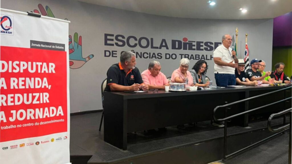 dieese-lanca-jornada-de-debates-pela-reducao-da-jornada-e-o-fim-da-escala-6x1-evento-de-lancamento-reuniu-sindicalistas-de-varias-centrais-foto-andre-accarini-cut-tvt-news