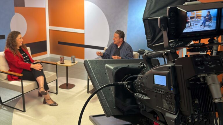 TVTNews 4 ministra-esther-dweck-e-a-convidada-do-juca-kfouri-entrevista-ministra-esther-dweck-e-a-convidada-do-programa-do-juca-kfouri-foto-tvt-news-tvt-news