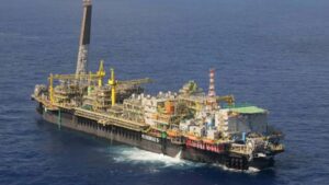 recurso-do-petroleo-deve-servir-a-sociedade-diz-fup-sobre-royalties-petroleiros-querem-recursos-naturais-convertidos-em-investimentos-sociais-solidos-foto-petrobras-tvt-news