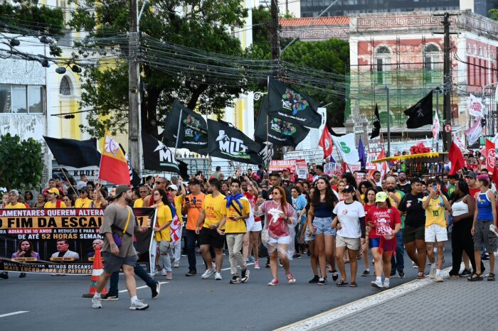 Fim de semana de manifestações reforçam pressão pelo fim da escala 6x1 3 Escala 6x1 Pernambuco