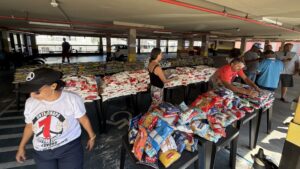Ato de 1º de maio no ABC arrecada 6 toneladas de alimentos