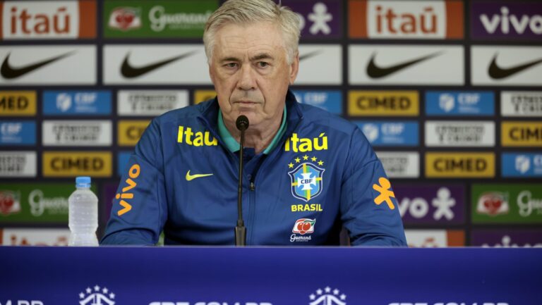 cbf-confirma-permanencia-de-carlo-ancelotti-no-comando-da-selecao-brasileira-ate-2030-sao-paulo-sp-09-06-2025-tecnico-da-selecao-brasileira-de-futebol-carlo-ancelotti-durante-entrevista-coletiva-foto-paulo-pinto-agencia-brasil-tvt-news