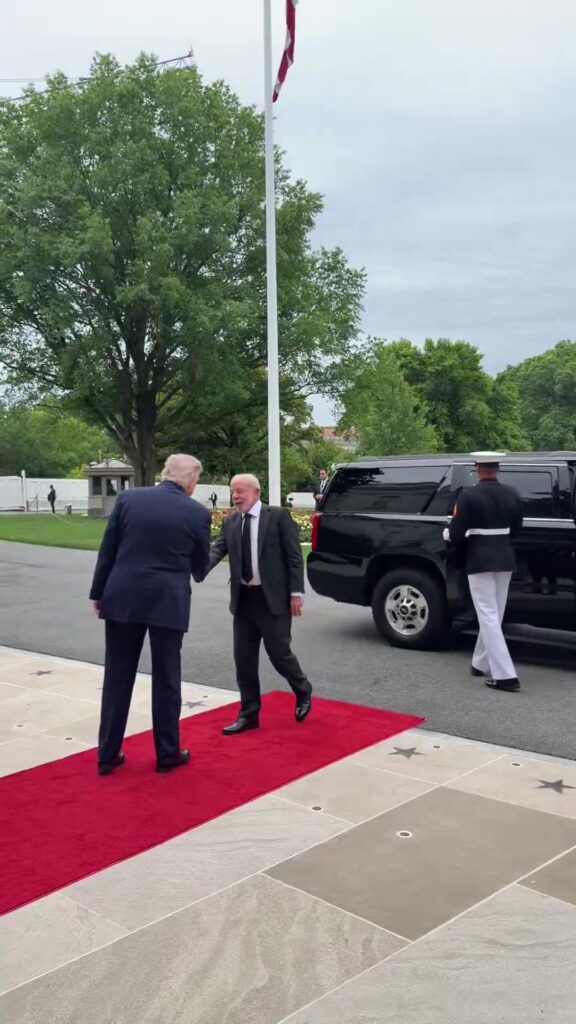 lula-e-trump-se-encontram-na-casa-branca-tvt-news