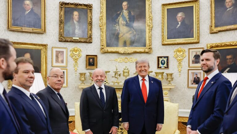 lula-e-trump-se-encontram-na-casa-branca-tvt-news