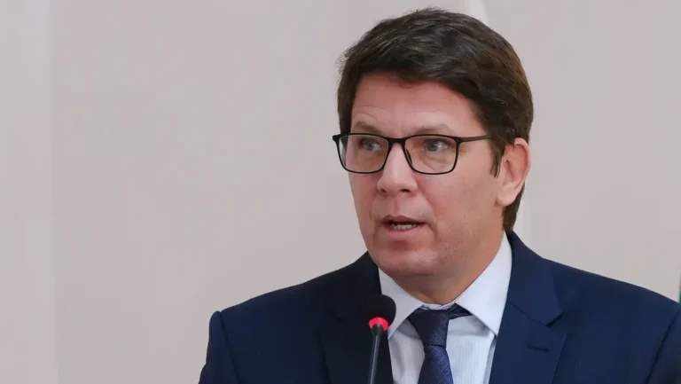 stf-busca-mario-frias-ha-mais-de-1-mes-para-esclarecer-sobre-emendas-e-filme-de-bolsonaro-mario-frias-e-investigado-sobre-repasses-a-filme-de-bolsonaro-foto-roberto-castro-mtur-tvt-news