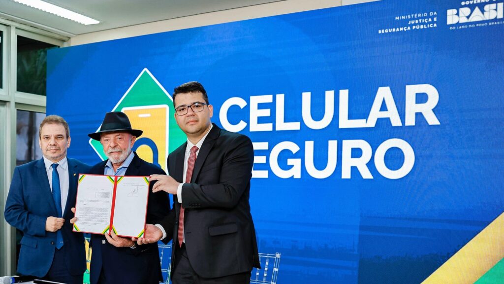 Celular seguro: conheça o programa para combate ao roubo de celulares 1 celular-seguro-conheca-o-programa-para-combate-ao-roubo-de-celulares-tvt-news