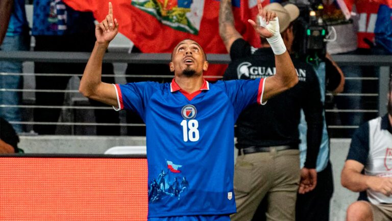 TVTNews 10 Fifa-veta-simbolo-da-independencia-do-Haiti-em-uniforme-da-Copa-do-Mundo-de-2026-federation-haitienne-football-instagram-tvt-news