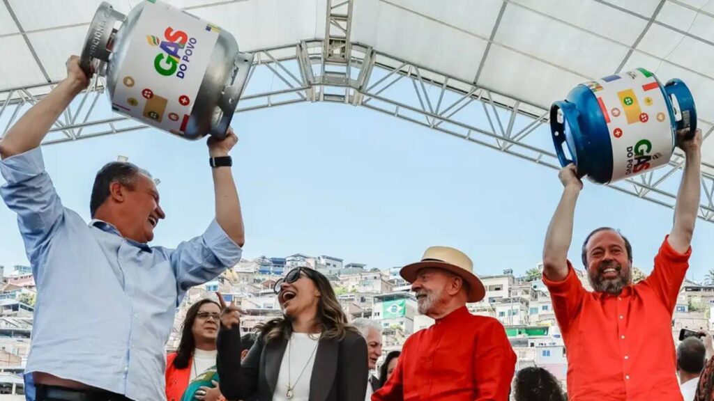 gas-do-povo-libera-nova-rodada-de-vale-recarga-nesta-quarta-10-frequencia-de-recebimento-do-vale-recarga-depende-da-composicao-familiar-registrada-no-cadunico-foto-ricardo-stuckert-pr-tvt-news