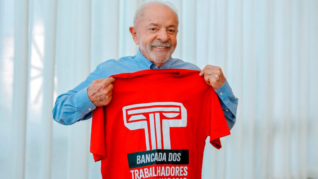 Presidente-Lula-apoia-criacao-da-Bancada-dos-Trabalhadores-e-Trabalhadoras-ricardo-stuckert-tvt-news