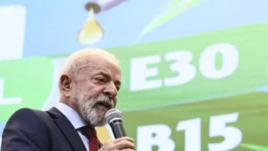 governo-estuda-ampliar-mistura-de-etanol-na-gasolina-para-32-tvt-news