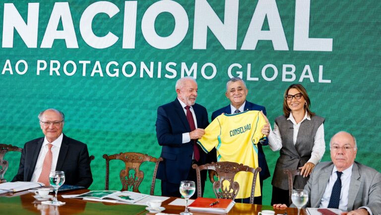 lula-participa-da-7a-reuniao-do-conselhao-conselho-de-desenvolvimento-economico-social-sustentavel-cdess-tvt-news