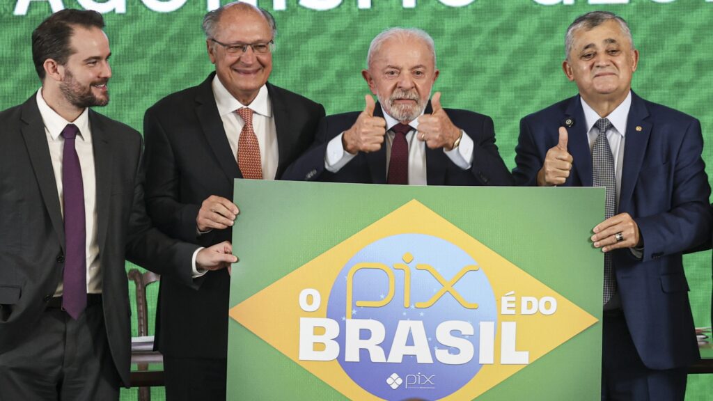 pesquisa-quaest-lula-vence-flavio-bolsonaro-em-segundo-turno-lula-vence-flavio-no-2-turno-tvt-news