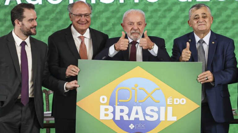 pesquisa-quaest-lula-vence-flavio-bolsonaro-em-segundo-turno-lula-vence-flavio-no-2-turno-tvt-news