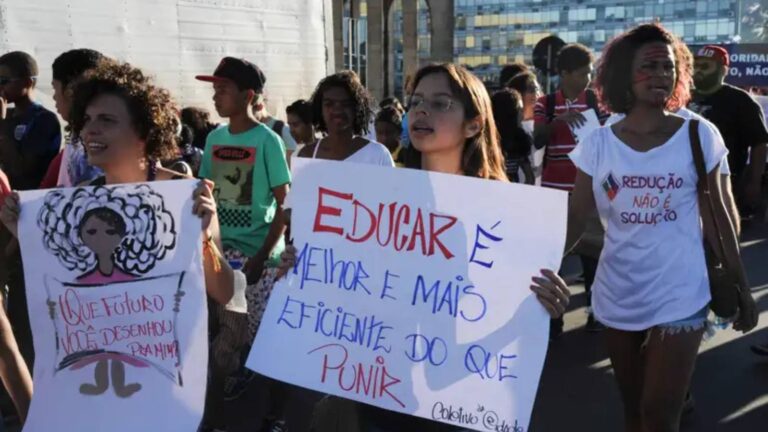 reducao-da-maioridade-penal-o-que-dizem-os-especialistas-para-promotora-reduzir-maioridade-so-amplia-a-reincidencia-e-a-vulnerabilidade-social-foto-jose-cruz-agencia-brasil-tvt-news