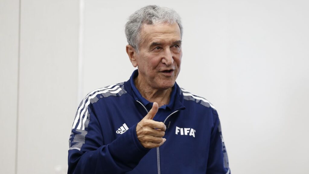 parreira-esta-internado-na-uti-siga-o-estado-de-saude-do-ex-tecnico-da-selecao-tvt-news