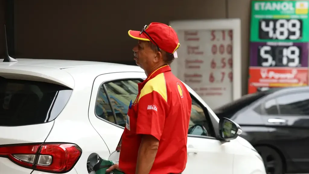Governo estuda ampliar mistura de etanol na gasolina para 32% 1 governo-estuda-ampliar-mistura-de-etanol-na-gasolina-para-32-tvt-news