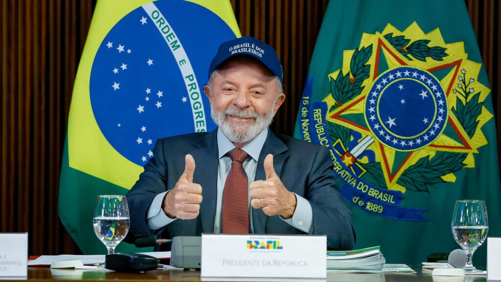 pesquisas-datafolha-atlasintel-e-quaest-atualizam-cenario-eleitoral-presidente-da-republica-luiz-inacio-lula-da-silva-durante-convencao-da-federacao-brasil-da-esperanca-tarifaco-em-artigo-no-washington-post-lula-critica-postura-dos-eua-brasil-nega-visto-para-servidores-dos-eua-que-queriam-monitorar-urnas-haddad-marina-silva-simone-tebet-presidente-lula-durante-posse-da-nova-diretoria-do-sindicato-dos-metalurgicos-do-abc-em-sao-bernardo-do-campo-sp-damasceno-foto-ricardo-stuckert-tvt-news
