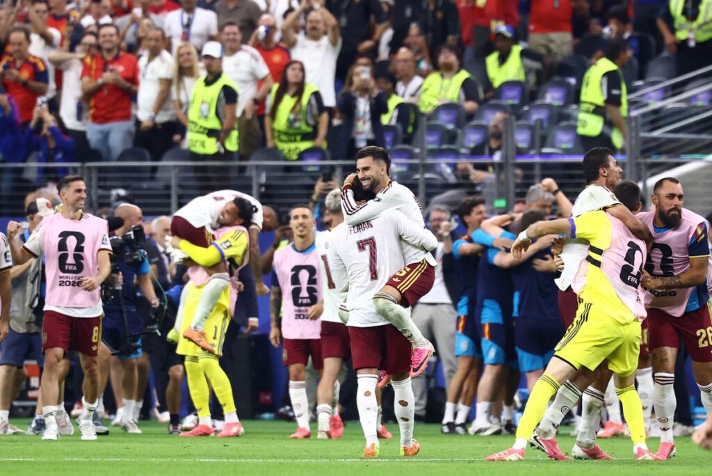 espanha-bate-franca-(2-0)-e-esta-na-final-da-copa-do-mundo-tvt-news