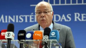 exigiam-uma-capitulacao-diz-chanceler-ao-reagir-a-novo-tarifaco-dos-eua-nao-e-serio-falar-em-competicao-desleal-gerada-pelo-pix-afirmou-foto-valter-campanato-agencia-brasil-tvt-news
