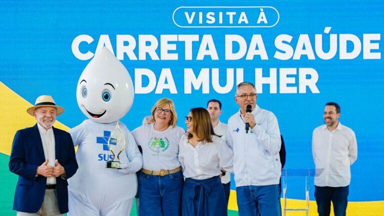 lula-visita-carreta-de-saude-da-mulher-no-rio-de-janeiro-tvt-news