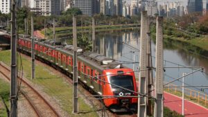 Da Redação 22 cptm-expande-pagamento-por-pix-para-as-linhas-11-coral-12-safira-e-13-jade-trem-da-companhia-paulista-de-trens-metropolitanos-cptm-na-marginal-pinheiros-foto-rovena-rosa/agencia-brasil-tvt-news