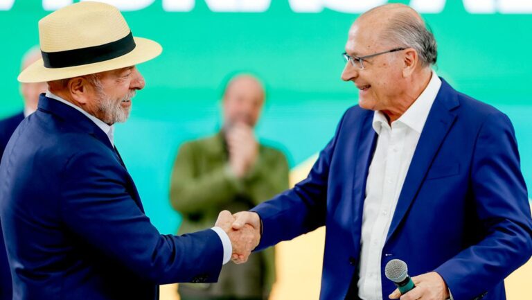pt-realiza-convencao-nacional-em-sao-paulo-para-oficializar-chapa-lula-alckmin-para-2026-tvt-news
