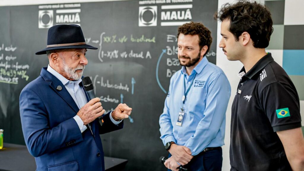 lula-alfineta-a-selecao-brasileira-quase-nao-tem-ninguem-pra-voltar-no-voo-lula-visita-projeto-da-primeira-turbina-movida-a-etanol-desenvolvida-pelo-instituto-de-aeronautica-e-espaco-visita-aos-laboratorios-de-robotica-automotiva-e-nspi-do-imt-tvt-news