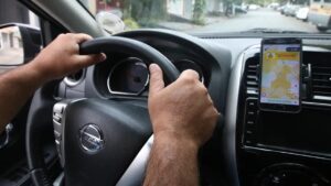 caixa-celebra-parceria-com-a-99-para-conceder-beneficios-financeiros-a-motoristas-de-aplicativo-e-taxistas-cadastrados-no-servico-foto-rovena-rosa-agencia-brasil