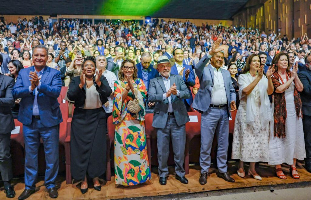 Show de Gilberto Gil reinaurga Teatro Castro Alves 7 show-de-gilberto-gil-reinaurga-teatro-castro-alves-tvt-news