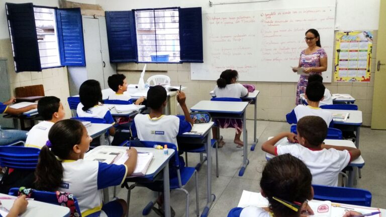 pnld-anos-iniciais-2027-2030-contempla-materiais-para-os-estudantes-do-1-ao-5-ano-foto-sumaia-vilela-agencia-brasil