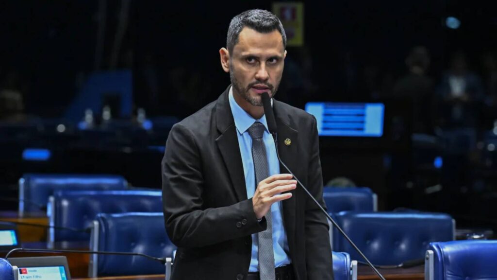 cleitinho-anuncia-que-nao-sera-candidato-ao-governo-de-minas-nao-adianta-eu-querer-cuidar-de-voces-se-eu-nao-cuidar-de-mim-disse-foto-carlos-moura-agencia-senado-tvt-news