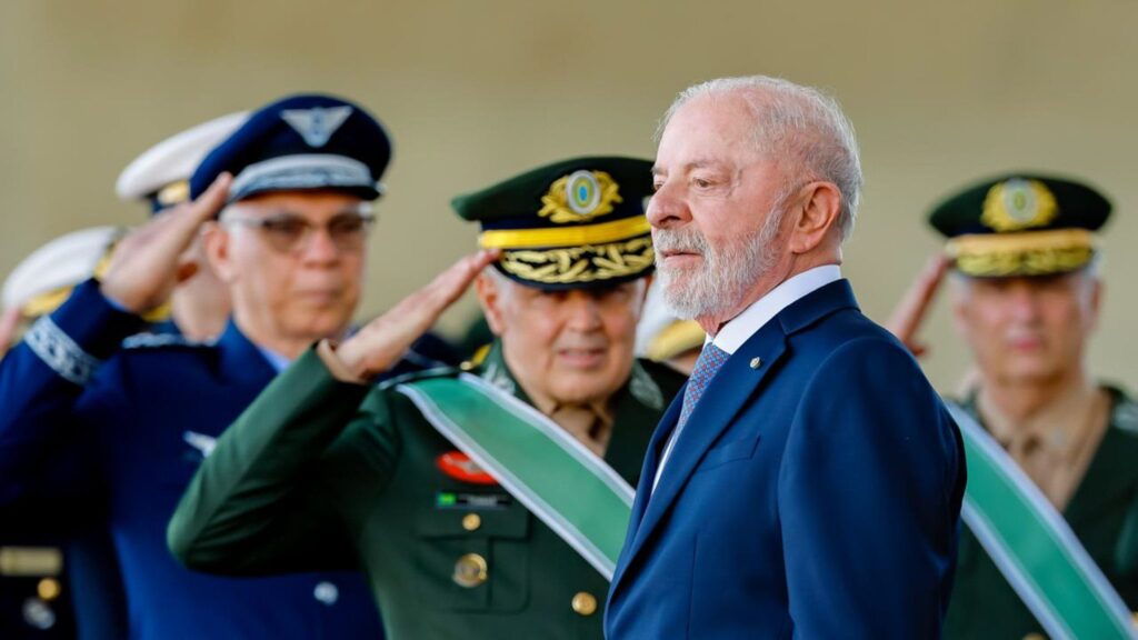 dia-do-soldado-lula-militares-forcas-armadas-exercito-marinha-aeronautica-defesa