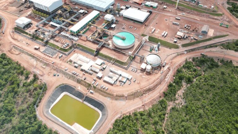 empresa-norte-americana-recebe-financiamento-do-governo-dos-eua-e-esta-prestes-a-assumir-controle-de-mineradora-brasileira-considerada-estrategica-para-a-industria-de-defesa-foto-mineracao-serra-verde