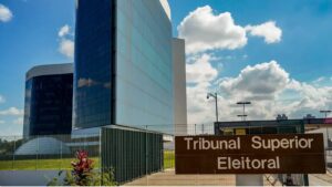 tse-recebe-embaixadores-nesta-segunda-para-defender-urna-eletronica-objetivo-e-ambientar-os-representantes-estrangeiros-quanto-as-tecnologias-e-a-arquitetura-de-seguranca-do-processo-de-votacao-foto-rafa-neddermeyer-agencia-brasil-tvt-news
