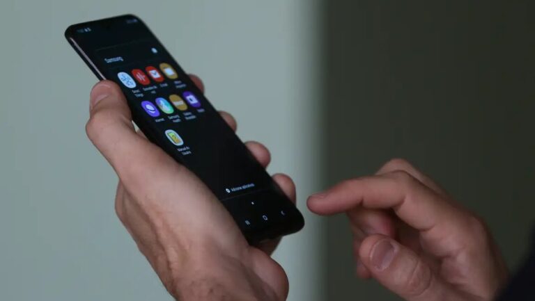 TVTNews 7 celular-seguro-e-um-programa-do-governo-federal-criado-para-facilitar-o-bloqueio-de-aparelhos-extraviados-e-dificultar-uso-por-criminosos-foto-tania-rego-agencia-brasil