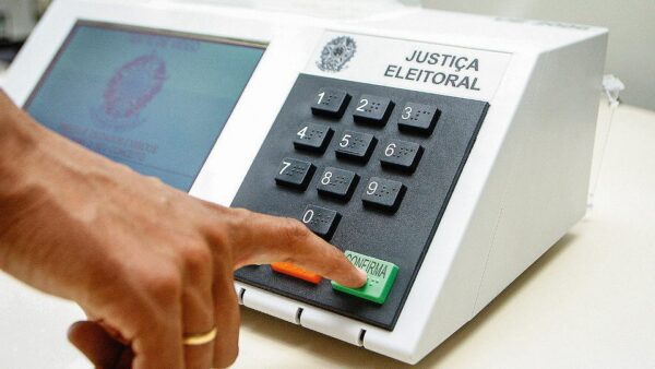pesquisa-do-datafolha-mostra-que-43-nao-iriam-as-urnas-caso-o-comparecimento-deixasse-de-ser-obrigatorio-e-aponta-peso-do-voto-para-evitar-a-vitoria-de-adversarios-foto-divulgacao-tse