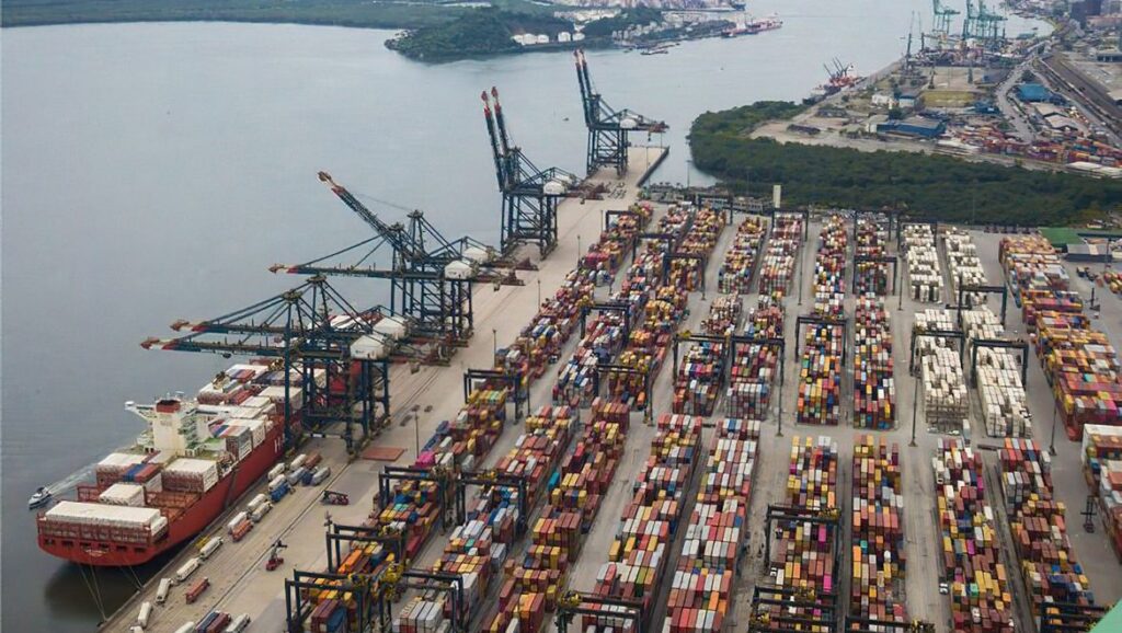 nova-rodada-do-plano-brasil-soberano-foi-detalhada-pelo-governo-e-inclui-recursos-para-exportadores-fornecedores-fabricantes-de-fertilizantes-e-empresas-ligadas-a-minerais-estrategicos-foto-divulgacao-porto-de-santos