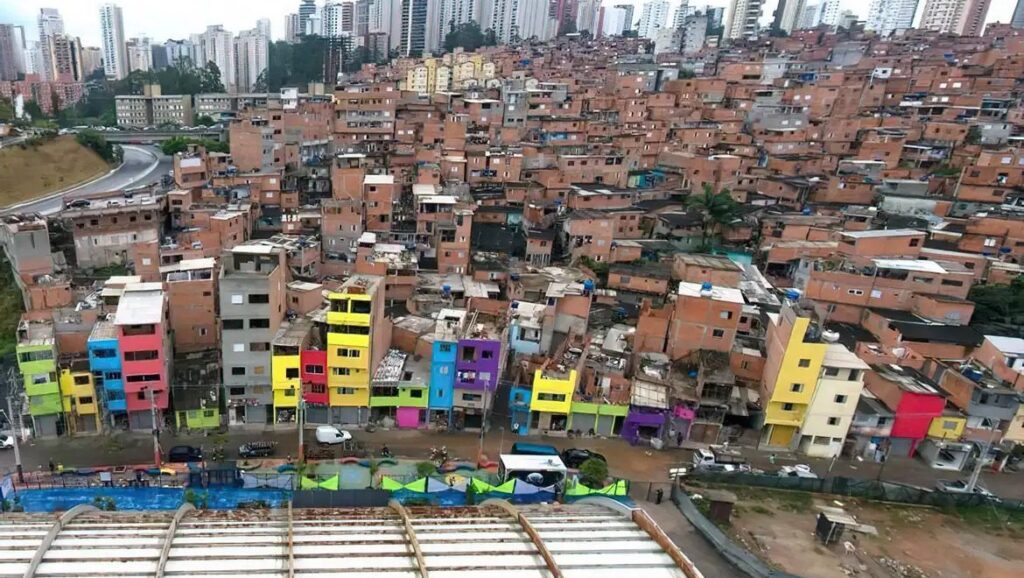 estudo-aponta-queda-da-desigualdade-de-renda-no-brasil-mas-mostra-que-concentracao-de-riqueza-e-patrimonio-segue-elevada-entre-os-mais-ricos-foto-espaco-do-povo-paraisopolis-divulgacao
