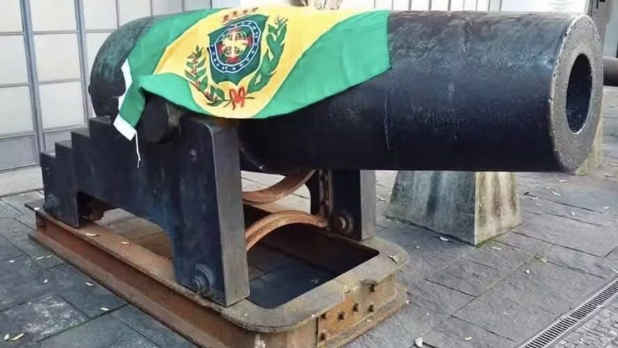 canhao-el-cristiano-foi-fabricado-durante-a-guerra-a-partir-da-fundicao-de-objetos-metalicos-como-sinos-de-igrejas-foto-reproducao-instagram