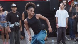serie-da-tvt-acompanha-jovens-artistas-paulistas-que-transformam-diversas-formas-de-arte-em-caminhos-de-expressao-e-geracao-de-renda-foto-reproducao-rede-tvt