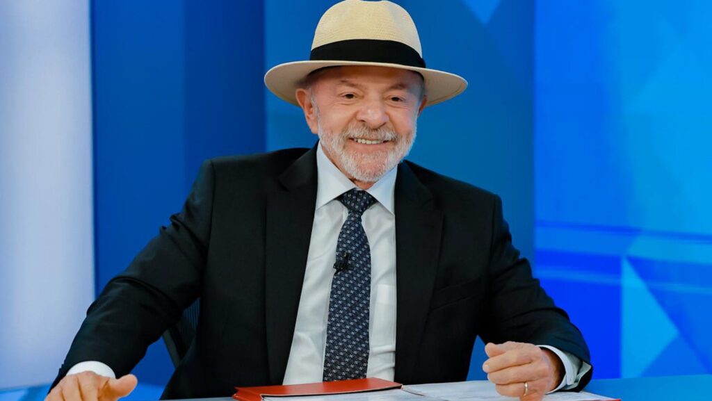 lula-escala-6x1-fim-da-escala-6x1-presidente-lula-pede-o-fim-da-escala-6-x-1-lula-6-x-1-presidente-lula-candidatos-candidato-eleicoes-2026-eleicoes-pesquisa-pesquisas-quaest-datafolha-btg-nexus-atlas-intel-intencao-de-voto-apuracao-eleicao-presidente-da-republica-jornal-nacional-tv-horario-eleitoral-horario-eleitoral-gratuito-propaganda-eleitoral-tv-globo-lula-na-globo-tvt-news