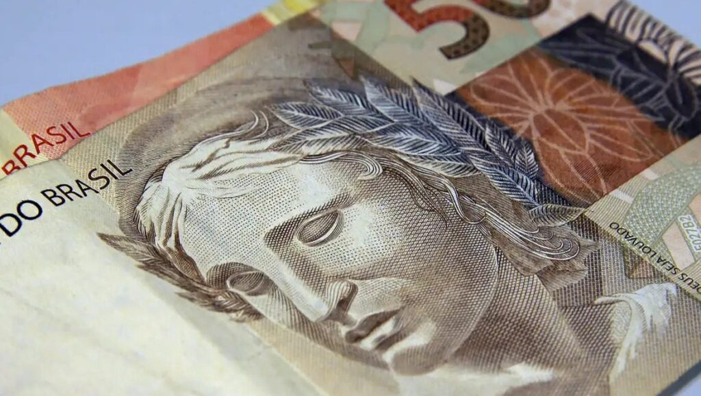 a-ampliacao-da-faixa-de-isencao-do-imposto-de-renda-passou-a-beneficiar-trabalhadores-que-recebem-ate-r-5-mil-por-mes-em-janeiro-deste-ano-foto-marcello-casal-agencia-brasil