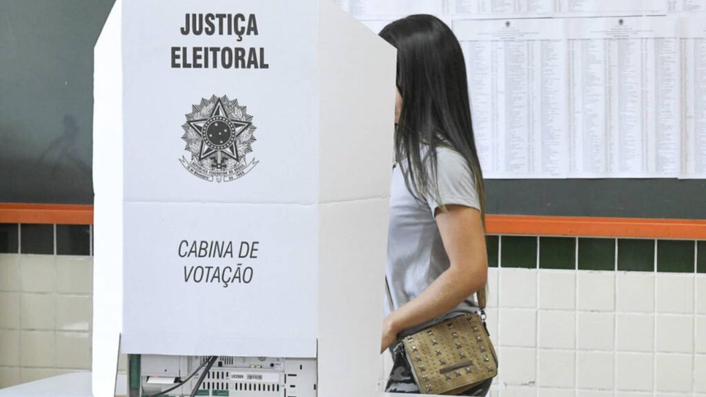 relatorio-aponta-ofensiva-da-machosfera-contra-o-voto-feminino-machosfera-considera-o-voto-feminino-uma-das-maiores-desgracas-da-humanidade-foto-edilson-rodrigues-agencia-senado-tvt-news