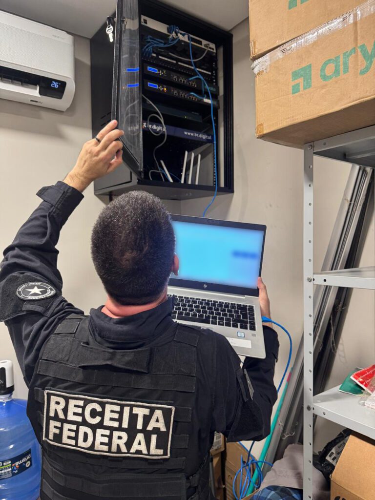Carbono Oculto: Receita Federal e Gaeco fazem operação que mira conexão da Faria Lima com PCC 11 operacao-credito-oculto-receita-federal-e-gaeco-identificam-novas-conexoes-financeiras-de-investigados-da-operacao-carbono-oculto-tvt-news