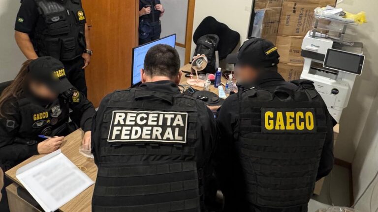 operacao-credito-oculto-receita-federal-e-gaeco-identificam-novas-conexoes-financeiras-de-investigados-da-operacao-carbono-oculto-tvt-news