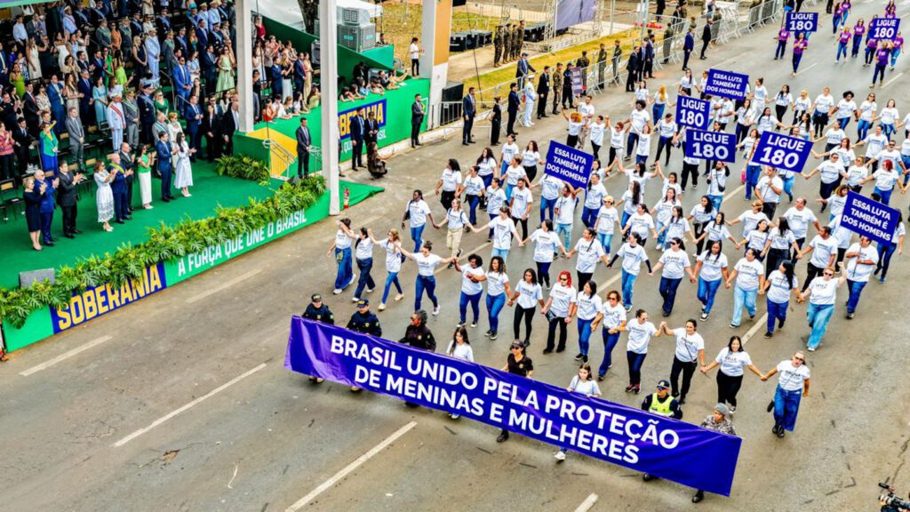 lula-participa-de-7-de-setembro-com motta-alcolumbre-e-fachin-tvt-news