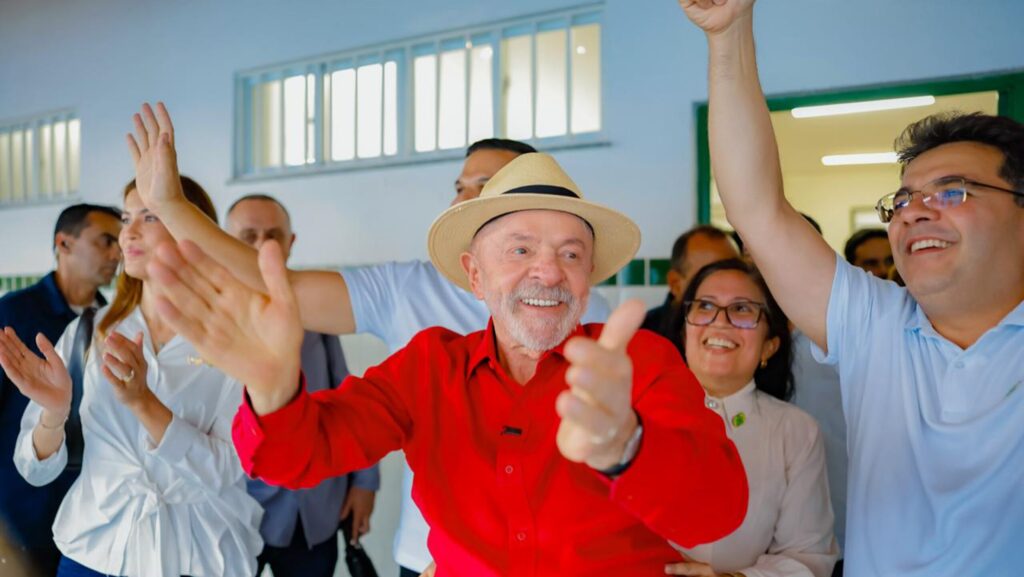 o-presidente-da-republica-luiz-inacio-lula-da-silva-durante-visita-ao-centro-estadual-de-tempo-integral-profa-julia-nunes-alves-em-itarare-teresina-pi-foto-ricardo-stuckert