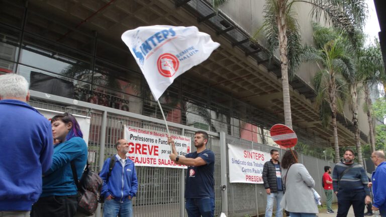 apos-greve-em-etecs-e-fatecs-sindicato-conquista-compromisso-de-reposicao-inflacionaria-para-2026-foto-sinteps-tvt-news
