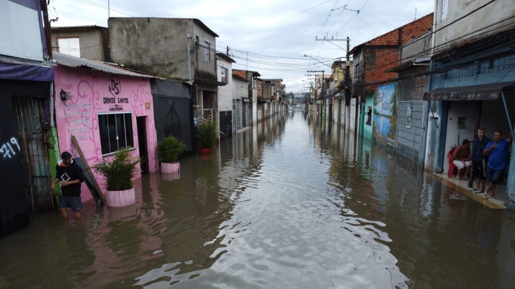 jardim-pantanal-chega-ao-5-dia-de-alagamentos-alessandro-guedes-pt-tvt-news